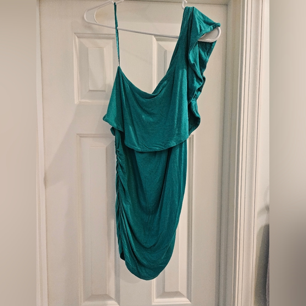 A Pea in the Pod, One Shoulder, Maternity Shirt